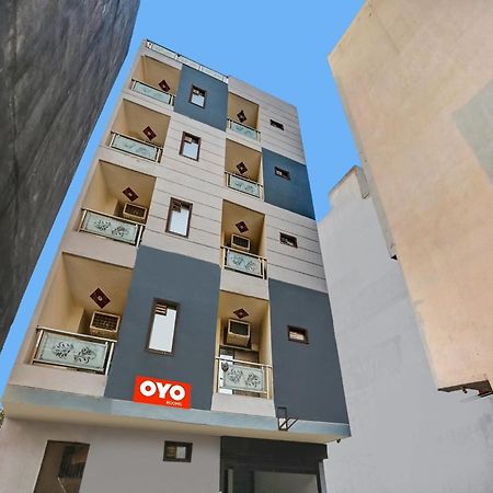 Hotel O Hotel Blue Orchid New Delhi Exteriör bild