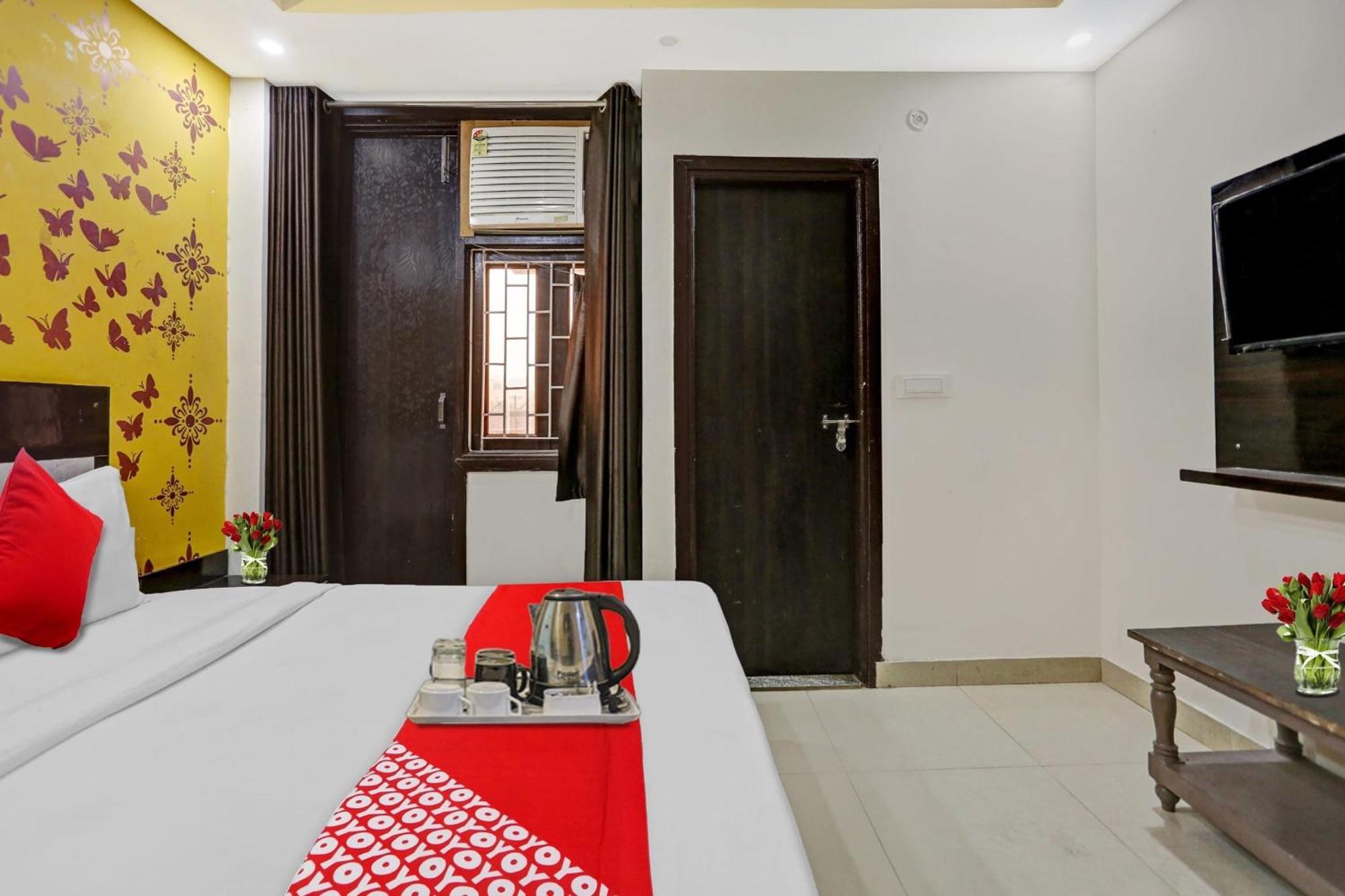 Hotel O Hotel Blue Orchid New Delhi Exteriör bild