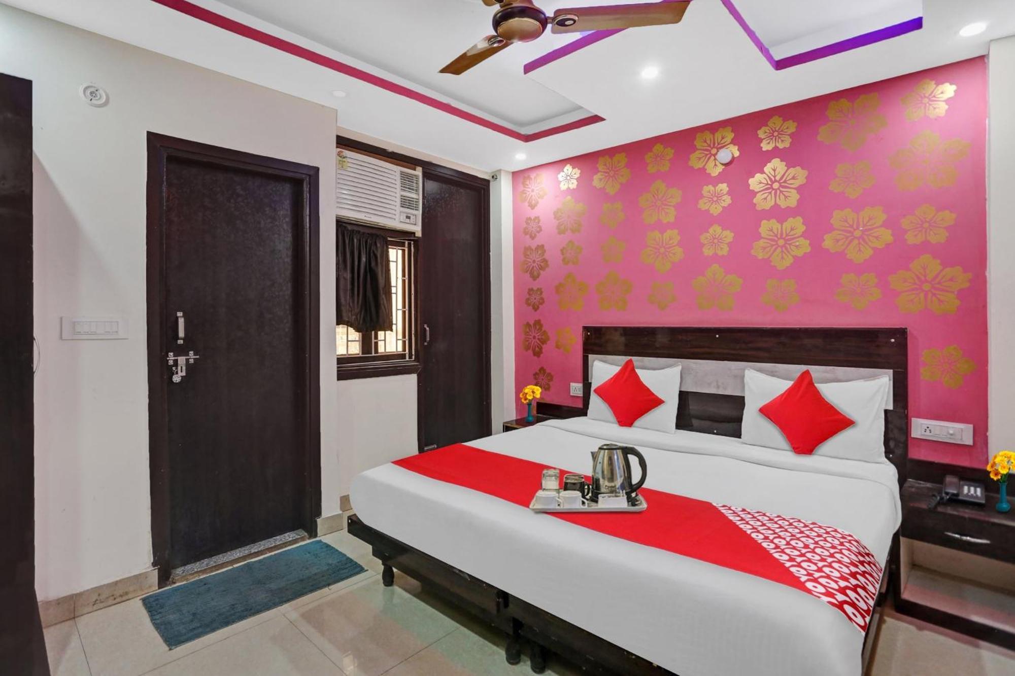 Hotel O Hotel Blue Orchid New Delhi Exteriör bild